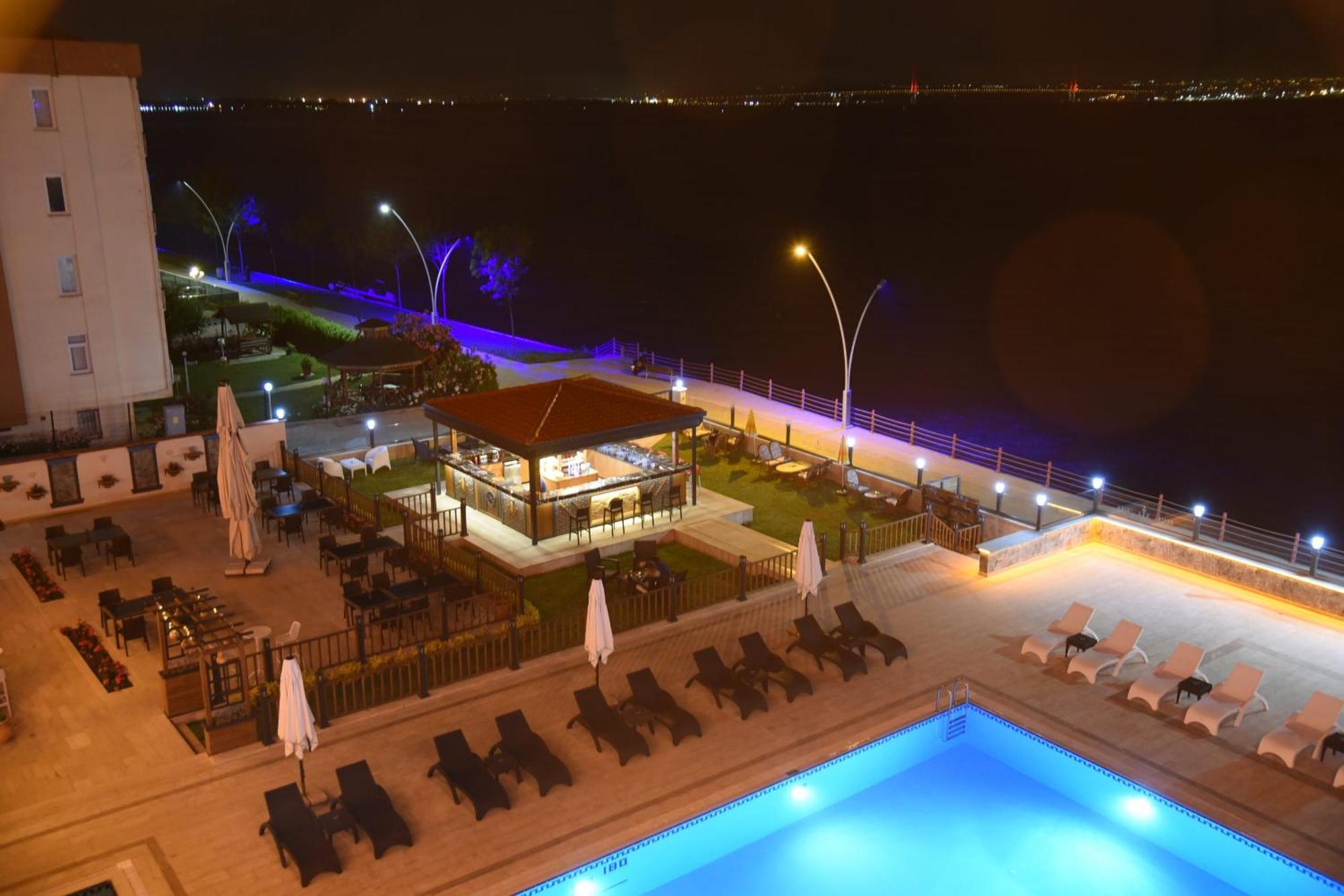 Blue Pier Hotel Kocaeli Kültér fotó